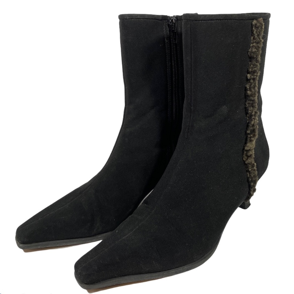 STUART WEITZMAN BLACK MICORFIBER BOOTS FAUX FUR